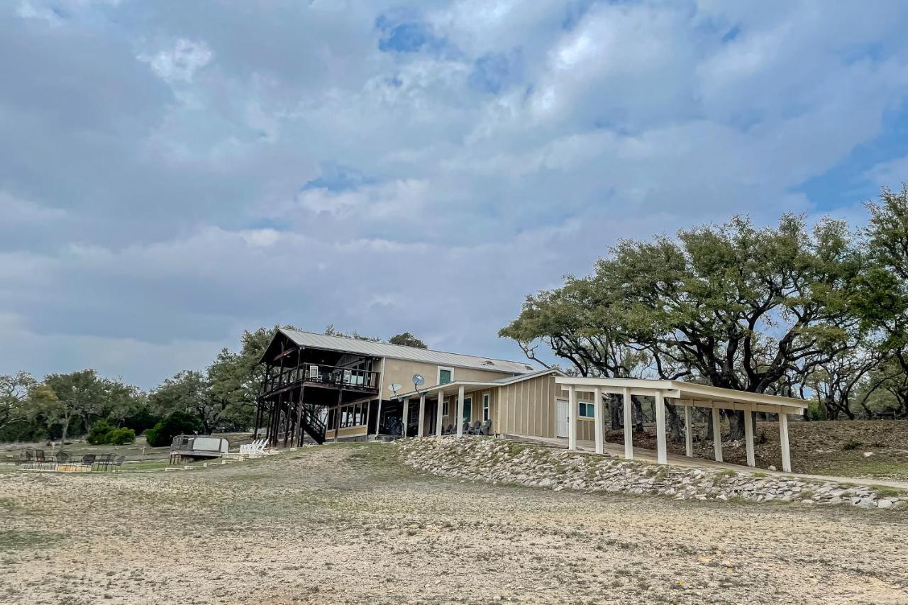 Grand River Retreat Wimberley Exterior photo